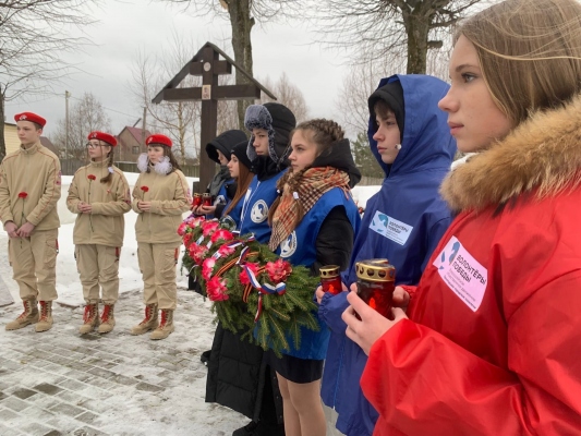 Волонтеры Победы отметили 78-ю годовщину со дня освобождения Великого Новгорода от нацистов